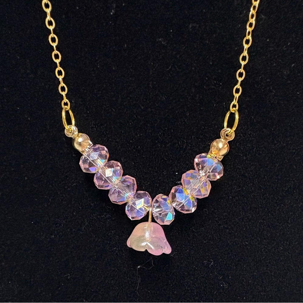 Pink flower necklace and earring set - Picture 4 of 7